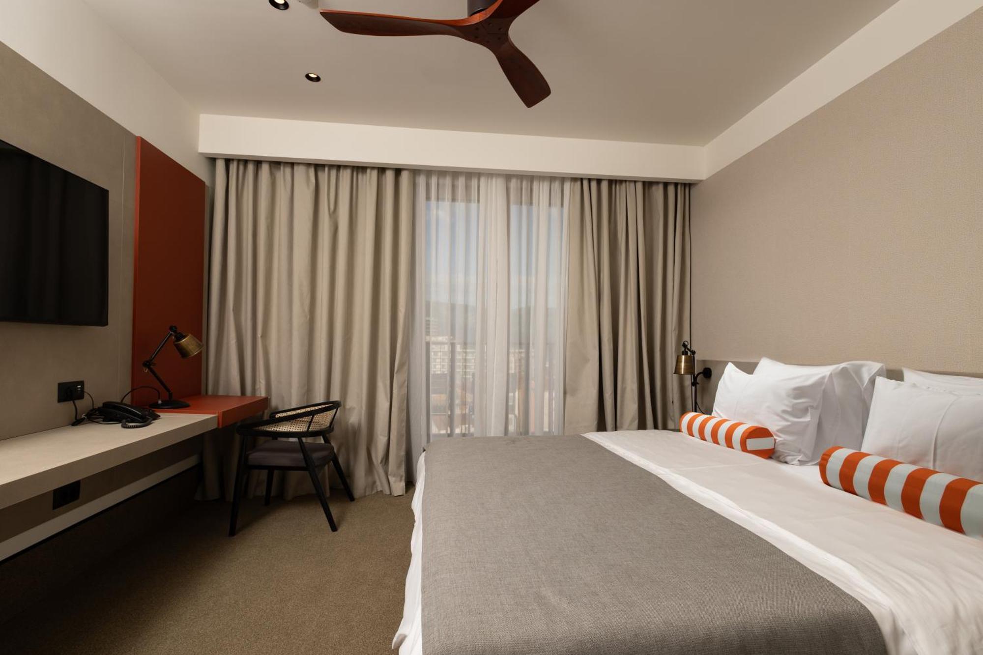 Infinity Hotel & More Budva Exterior photo